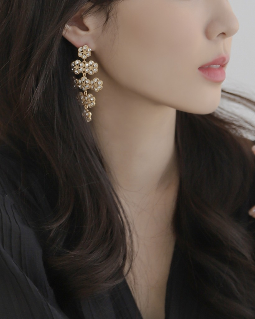 nine flower earring