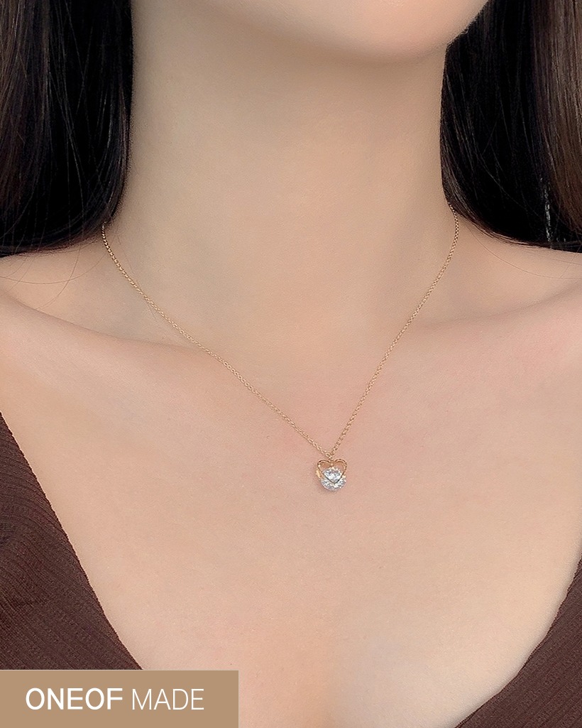 love cubic necklace